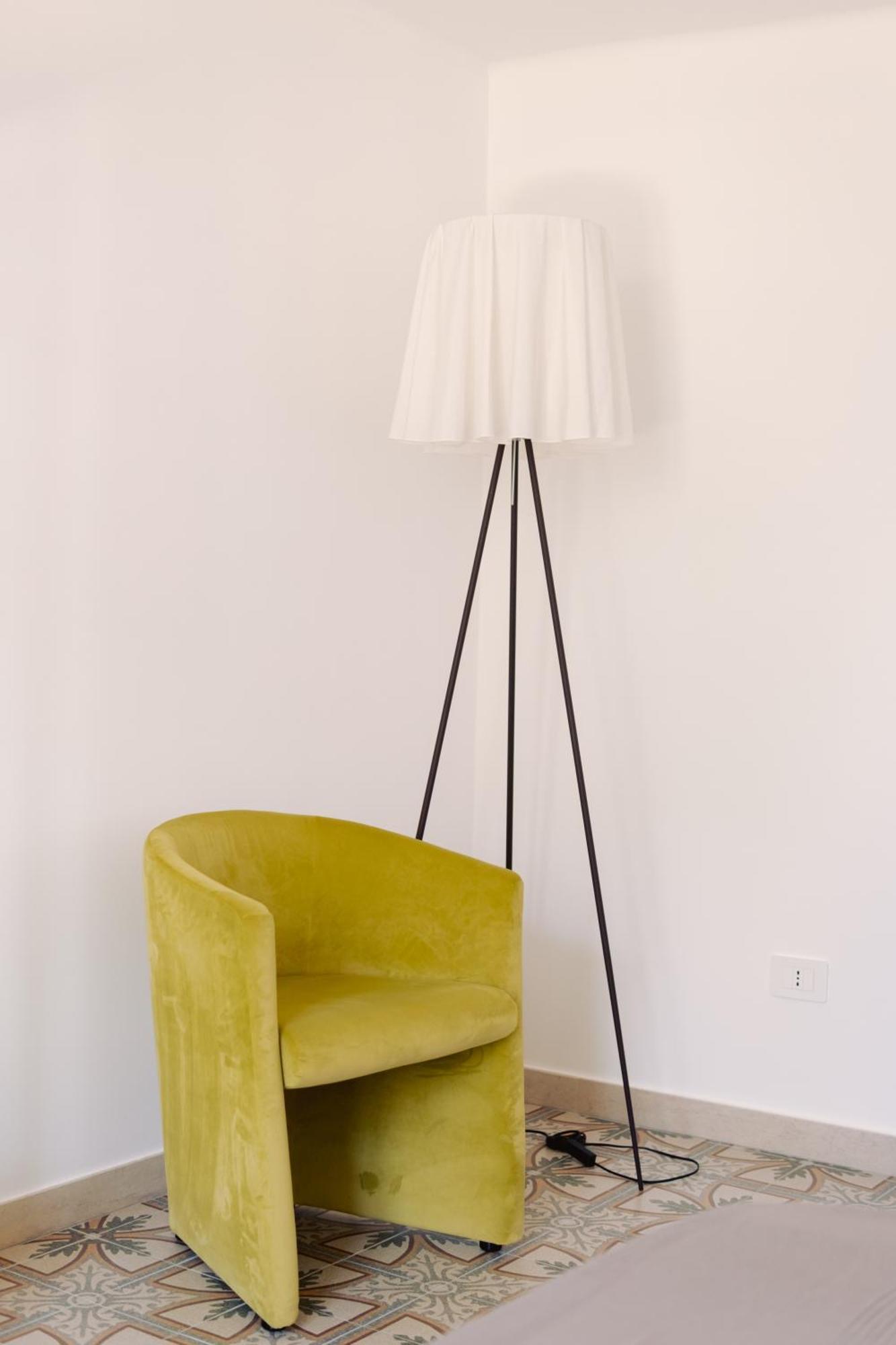 Casa Antonia - Terrace & Suites Bari Esterno foto