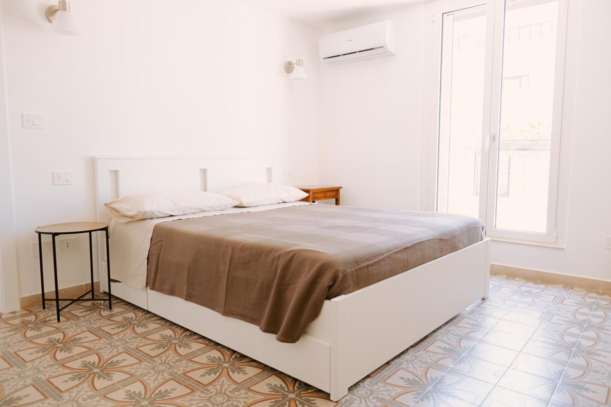 Casa Antonia - Terrace & Suites Bari Esterno foto