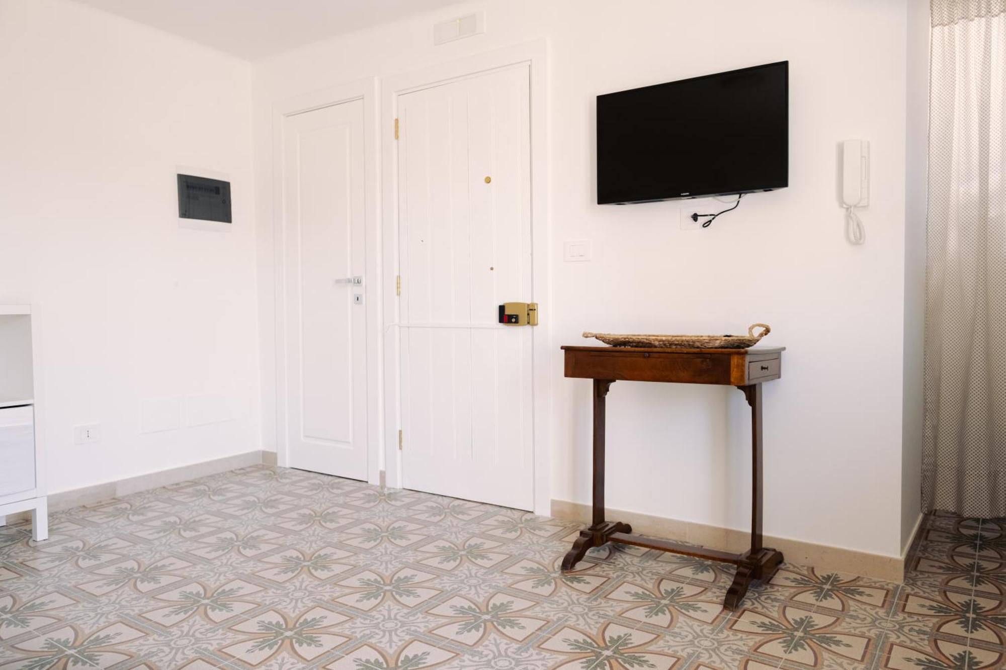 Casa Antonia - Terrace & Suites Bari Esterno foto